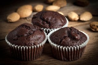 Krwawe muffinki to nie pomysł na Halloween. W Szwecji sprzedają ich setki