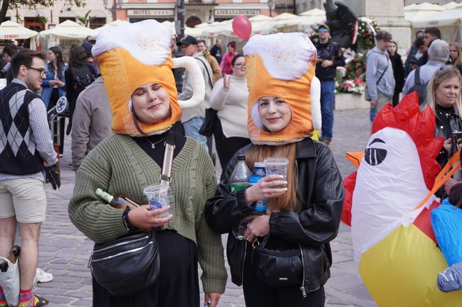 Rzeszowskie Juwenalia rozpoczęte. Barwny korowód przeszedł przez miasto