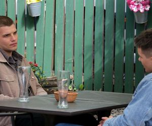 M jak miłość odc. 1882. Mateusz (Rafał Kowalski), Janek Winiar (Jakub Sirko)