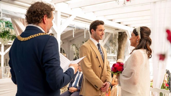 	Barwy szczęścia odc. 3135. Natalia (Maria Dejmek), Cezary (Marcel Opaliński)