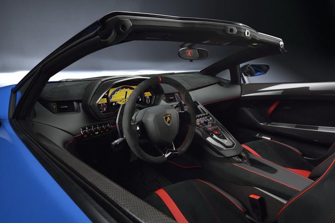 Lamborghini Aventador LM750-4 SuperVeloce Roadster