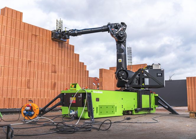 Robot murujący Walter