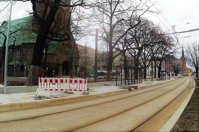Nowy przystanek tramwajowo-autobusowy na pl. Zwycięstwa