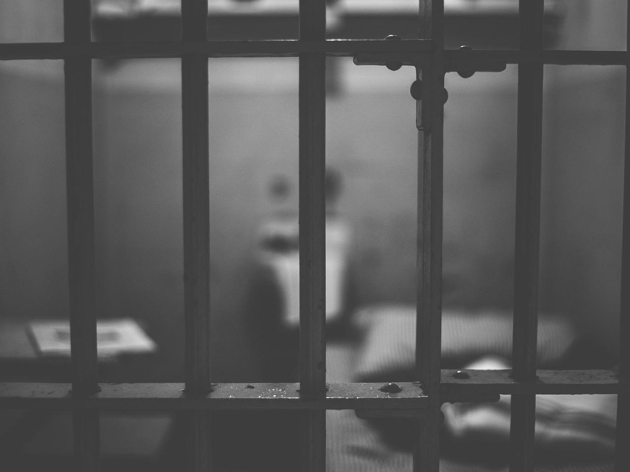 Wpadł bo nie miał zapiętych pasów. Na dokładkę miał przy sobie mefedron