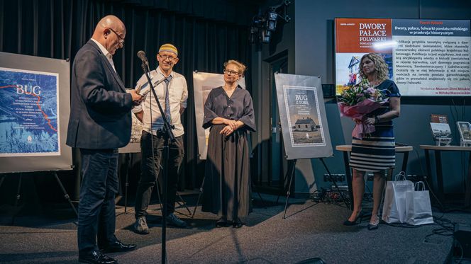 Decyzją Kapituły Nagrodę Główną w Konkursie zdobyła Dorota Filipiak za książkę „Bug z Tobą. Historie o życiu i śmierci na wsi nadbużańskiego Podlasia”