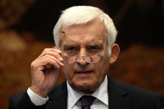 Jerzy Buzek krytykuje przetarg MON na uzbrojenie armii. To szokująca decyzja