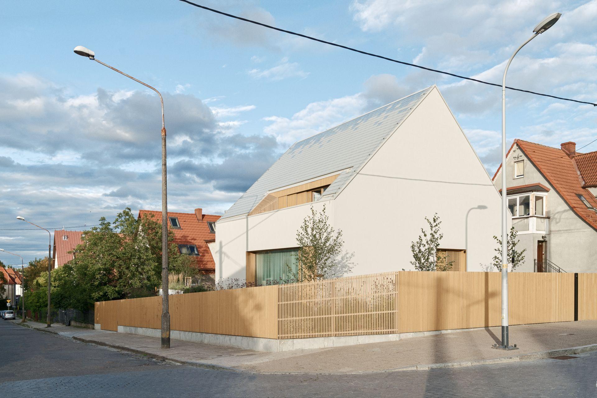 Biały dom na gdańskiej Strzyży