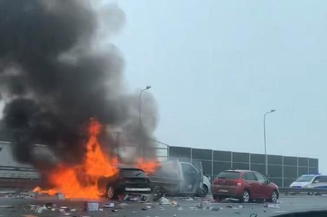 Wypadek na A4 Gliwicach. Auta stanęły w płomieniach