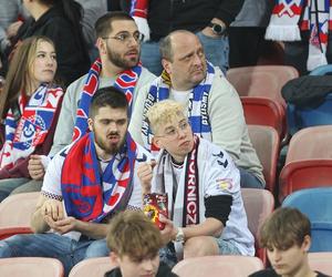 Kibice podczas meczu Górnik Zabrze - Legia Warszawa (01.04.2024)