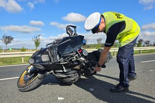 Tragiczny wypadek na S5 koło Leszna. Nie żyje motocyklista
