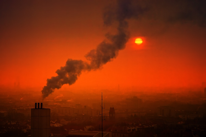 Zanieczyszczenie powietrza - zdjęcie ilustracyjne 