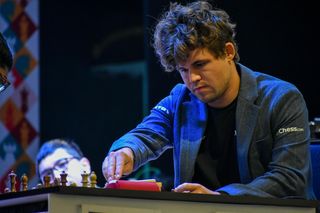 Magnus Carlsen pokonał ChatGPT. Zdecydowane zwycięstwo w szachowym pojedynku człowieka z AI. Czasami się nudzę
