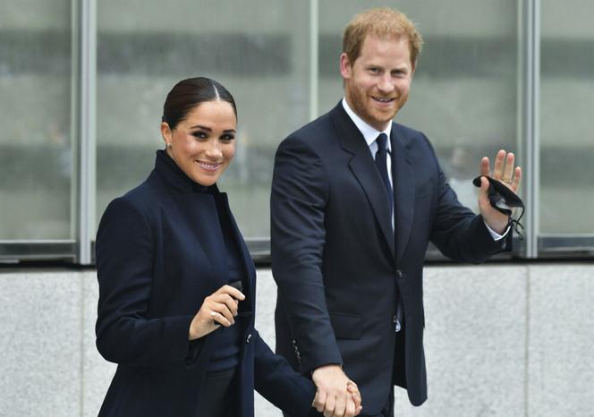 Meghan Markle wystroiła męża! Wielka przemiana księcia Harry'ego