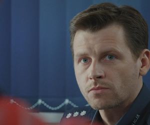 M jak miłość odc. 1878. Adam Karski (Patryk Szwichtenberg)