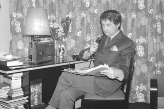 Rodzinny grób legendarnego aktora w fatalnym stanie. Witold Sadowy byłby niezwykle smutny