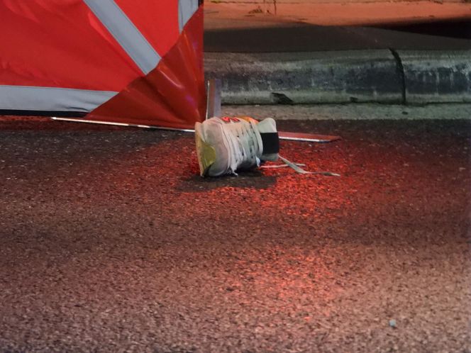 Błonie. Wjechali hulajnogą elektryczną prosto pod tira. Nie mieli szans, zaginęli na miejscu