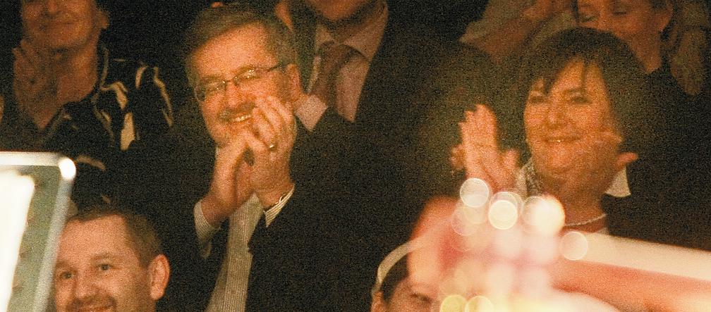 Bronisław Komorowski w walentynki zabrał żonę do teatru