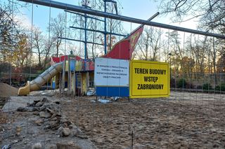 ​Statek dla dzieci w Parku Tysiąclecia w Lesznie odzyska dawny blask. Wymienią stare elementy placu zabaw, dołożą nowe