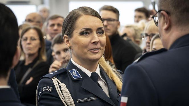 Gdańsk ma nowych policjantów. Złożyli ślubowanie [GALERIA]