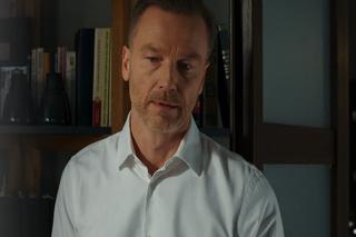 M jak miłość odc. 1735. Andrzej Budzyński (Krystian Wieczorek)