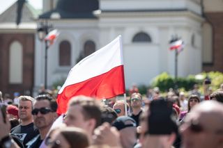 Prezydent Rzeczypospolitej z pierwszym wicepremierem wspólnie obchodzili Dzień Flagi RP