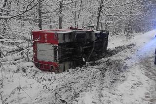 Jechali z pomocą. Wapadek z udziałem wozu strażackiego