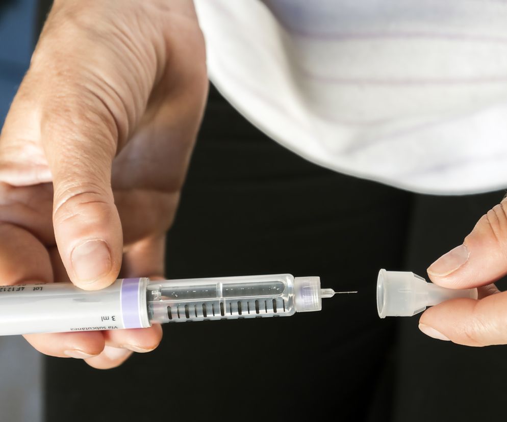 Znany lek na odchudzanie można kupić w sieci. Farmaceuci alarmują: to podróbki 