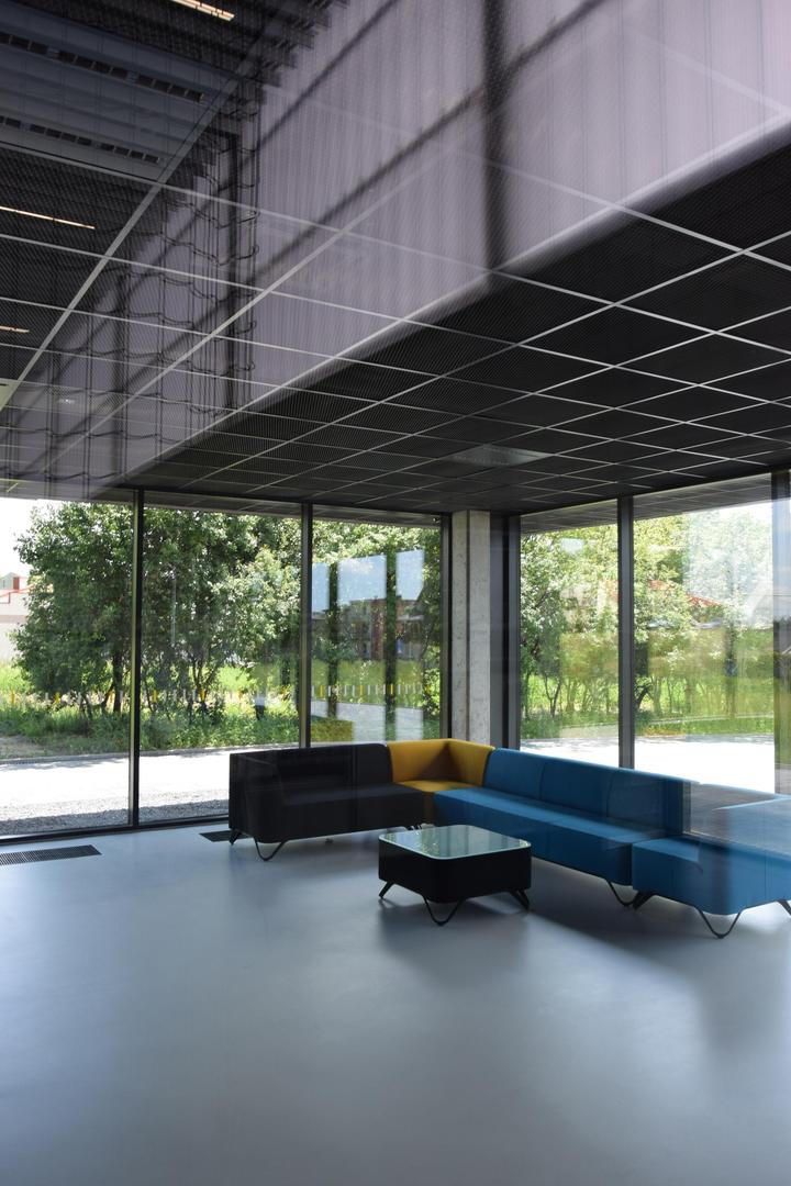 Hala widowiskowo-sportowa LUX w Rogoźniku