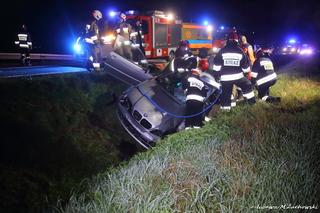 Poważny wypadek w Lubawie. 20-latek pod wpływem dwóch narkotyków, zasnął za kółkiem