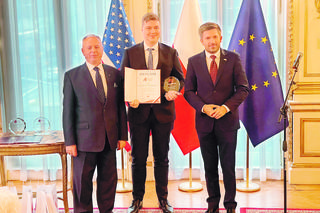 Wybitni Polacy w USA nagrodzeni