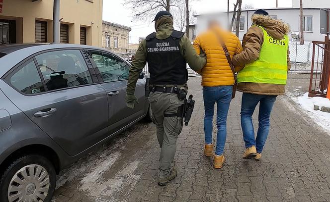 Podkarpacka KAS rozbiła grupę przestępczą