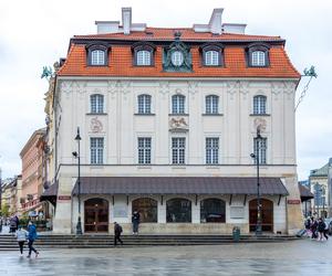 Ruchome schody Trasy W-Z i radziecka tablica sterująca - zobacz zdjęcia wyjątkowego miejsca