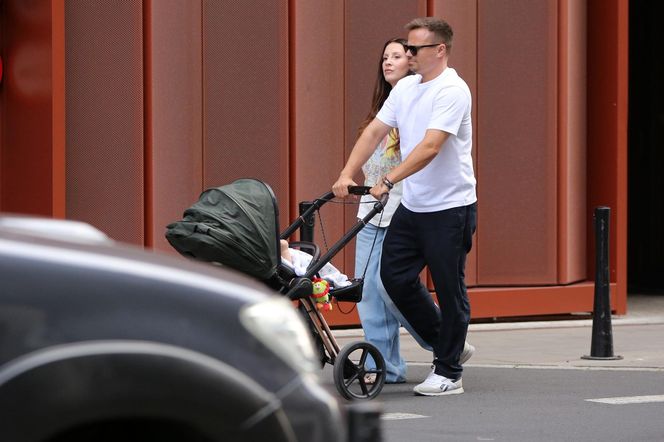 Marcin Hakiel z Dominiką  Serocką w studiu tatuaży