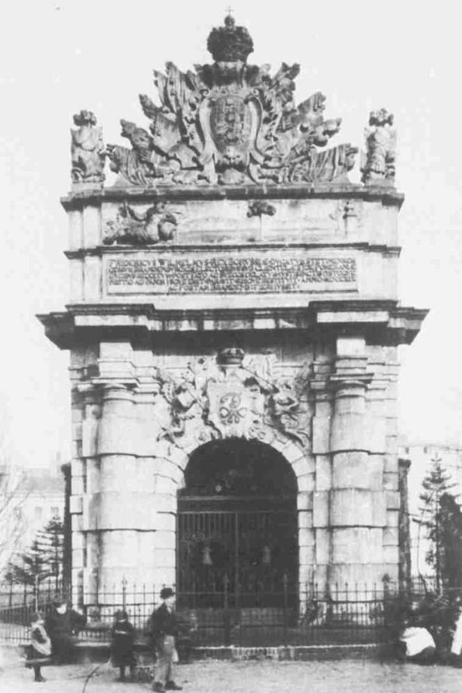 Brama Portowa przed wojną