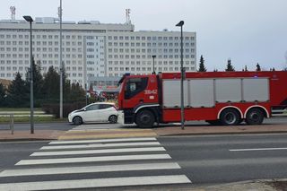 Akcja służb w Narodowym Instytucie Onkologii w Warszawie. Mamy zdjęcia