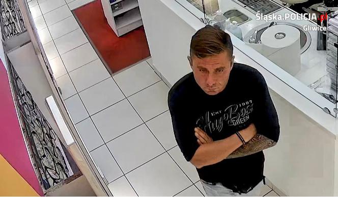 Ten mężczyzna ma "lepkie ręce"! Szuka go policja [ZDJĘCIA]