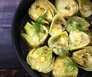 Wytworne warzywa: pieczony koper włoski