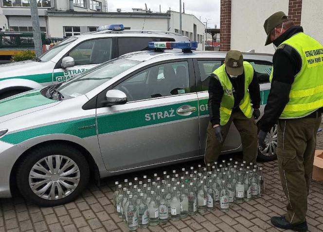 Straż Graniczna polała alkohol. Spirytus trafił do szpitali [ZDJĘCIA]