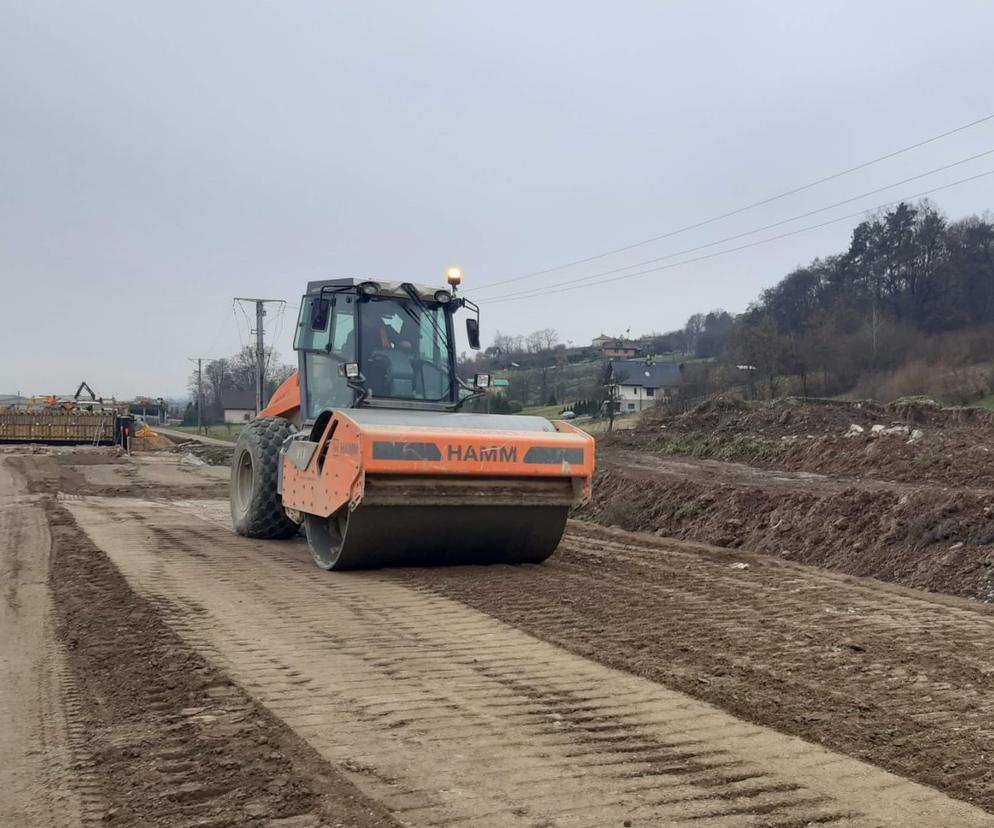 Są kolejne pieniądze na remonty lokalnych dróg w Małopolsce 