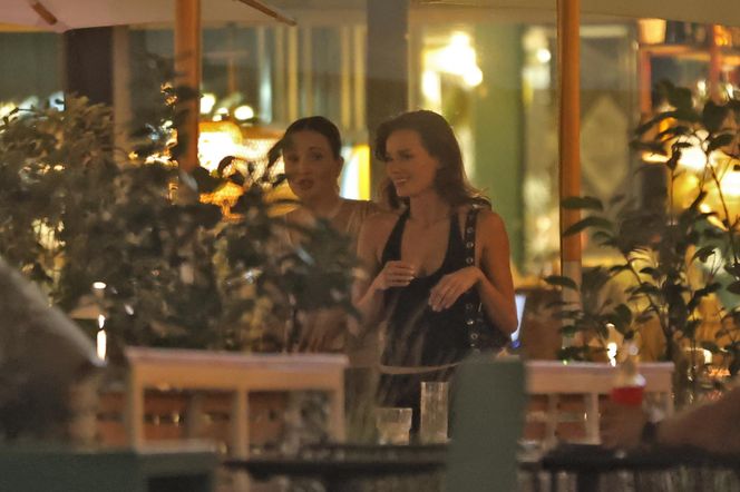 Marina Łuczenko-Szczęsna i Natalia Szroeder imprezują