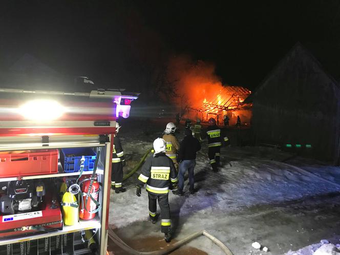 Dramatyczny pożar w gminie Pcim. Rodzina straciła dach nad głową