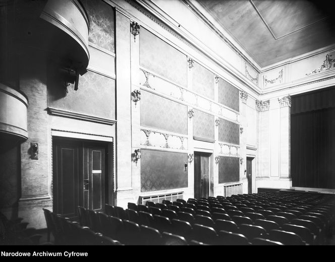 Kino i teatr rewiowy Scala w Krakowie (dzisiejsza Bagatela) w 1938 r.