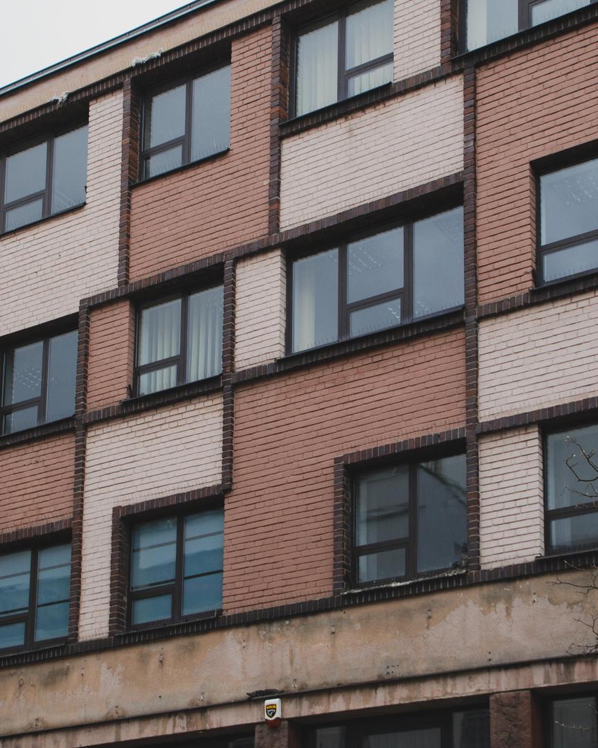 Kielce. Przewodnik po architekturze socmodernistycznej - zdjęcia