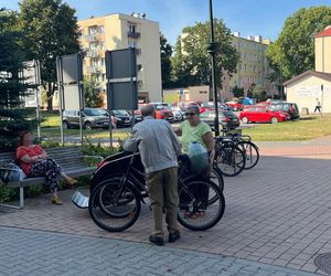 Nowatorski projekt w Świdniku. Seniorzy jeżdżą rikszą po mieście