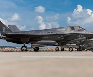 Rośnie problem z F-35. Zwiększa się liczba samolotów „magazynowanych” przed fabryką Lockheeda 