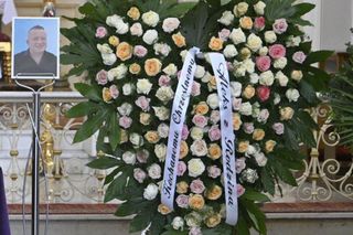 Syn DJ'a Hazela pożegnał tatę pięknymi słowami. Taki napis pojawił się na wieńcu