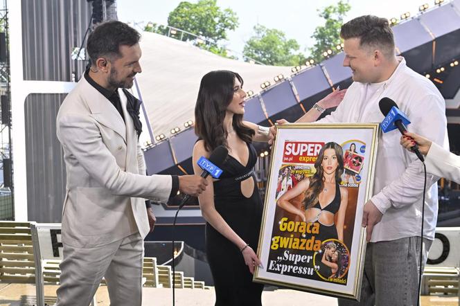 Roxie Węgiel otrzymała Złotą Okładkę "Super Expresssu"