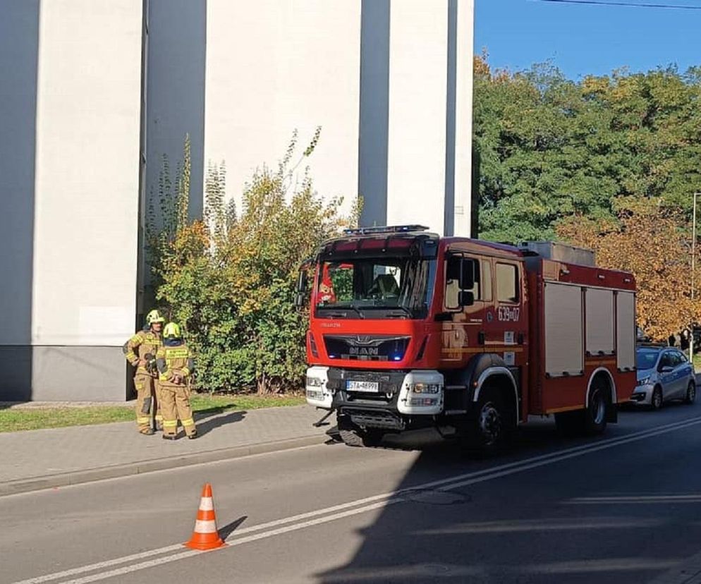 Groźny pożar mieszkania w Tarnowskich Górach. Jedna osoba poszkodowana