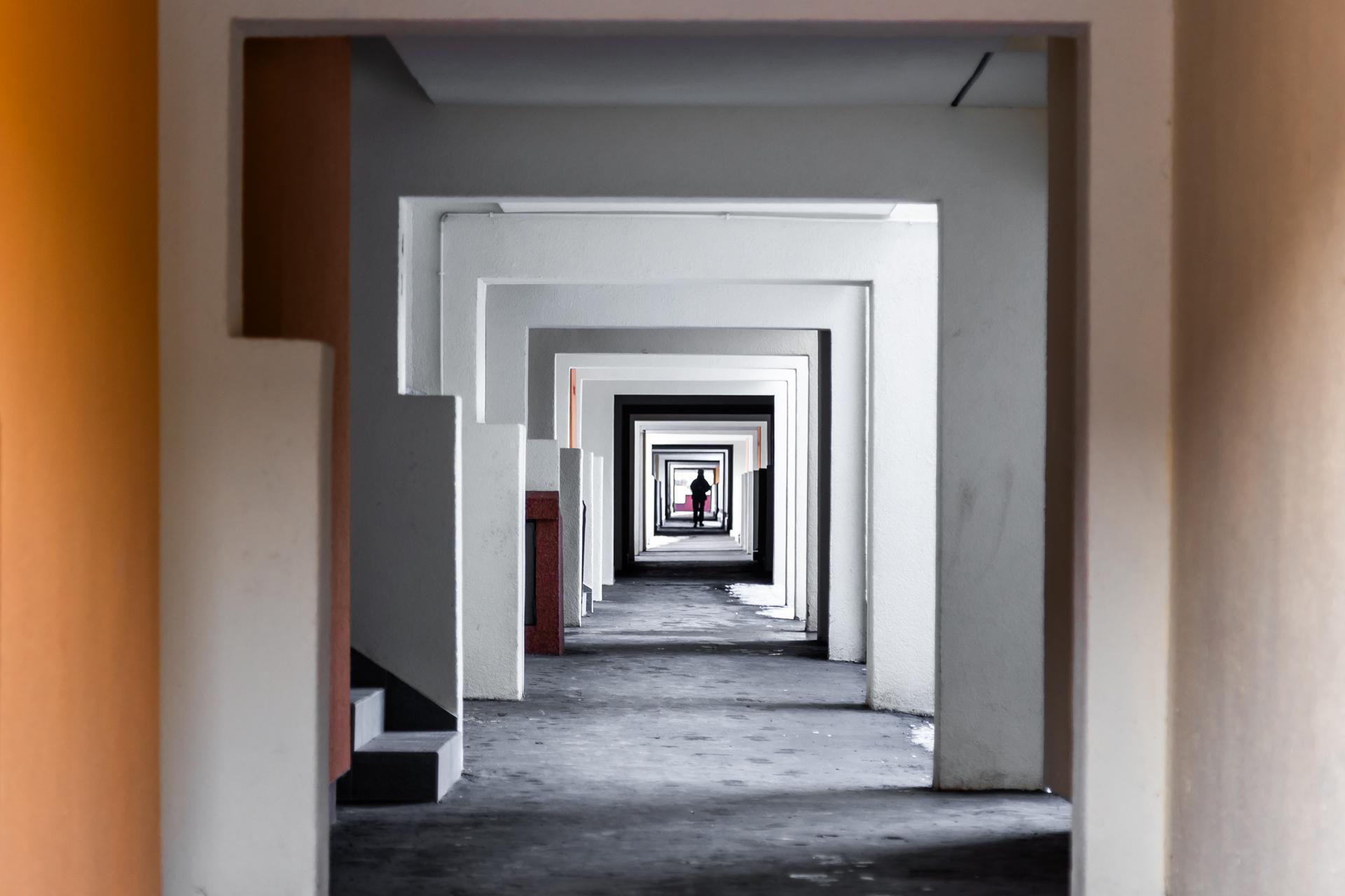 Przyczółek Grochowski - zdjęcia warszawskiego Pekinu. Zobacz, jak wygląda najdłuższy blok w Polsce