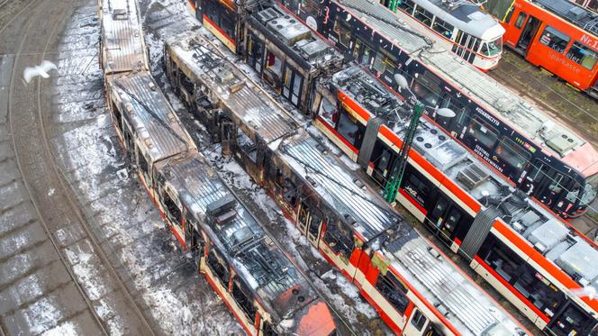 Pożar w zajezdni tramwajowej w Nowym Porcie